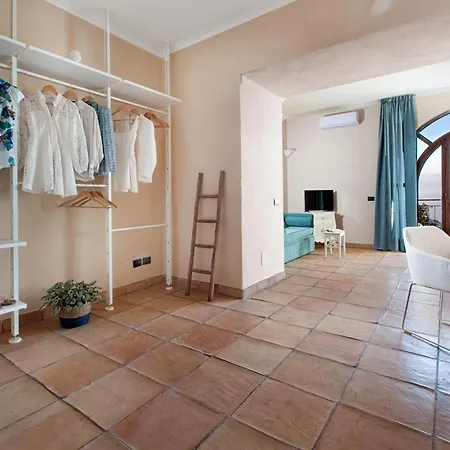 Sirentum Seaview Pool&spa Villa