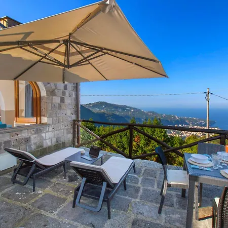 Sirentum Seaview Pool&spa *