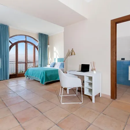 Вилла Sirentum Seaview Pool &