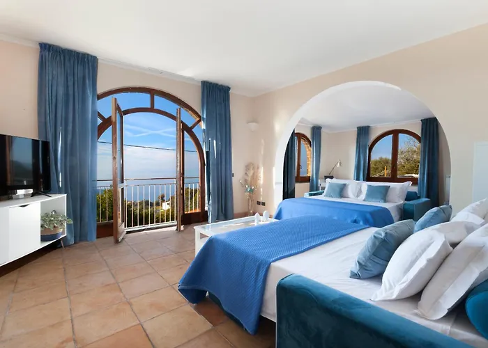 Villa Sirentum Seaview Pool & *