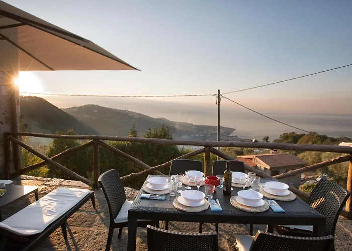 Sirentum Seaview Pool & Villa Sorrente