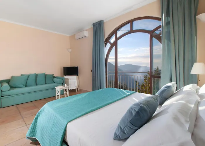 Sirentum Seaview Pool &