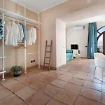 Sirentum Seaview Pool & Villa